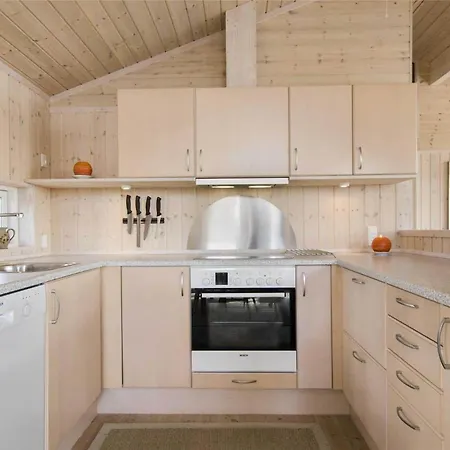 30729-odder-alrovej-203-c *