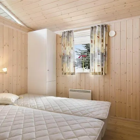 30729-odder-alrovej-203-c Semesterbostad *