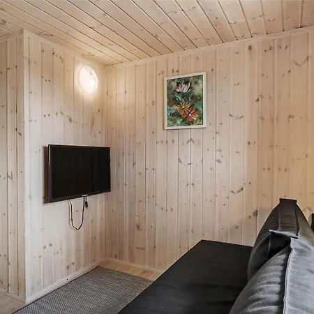 30729-odder-alrovej-203-c